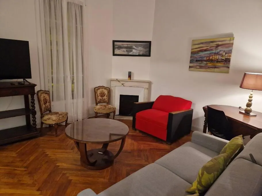 Superbe 4 Pieces 75 M Carres Pour 2 A 6 Personnes Centre Parking 3 Jours Minimum Appartement Nice